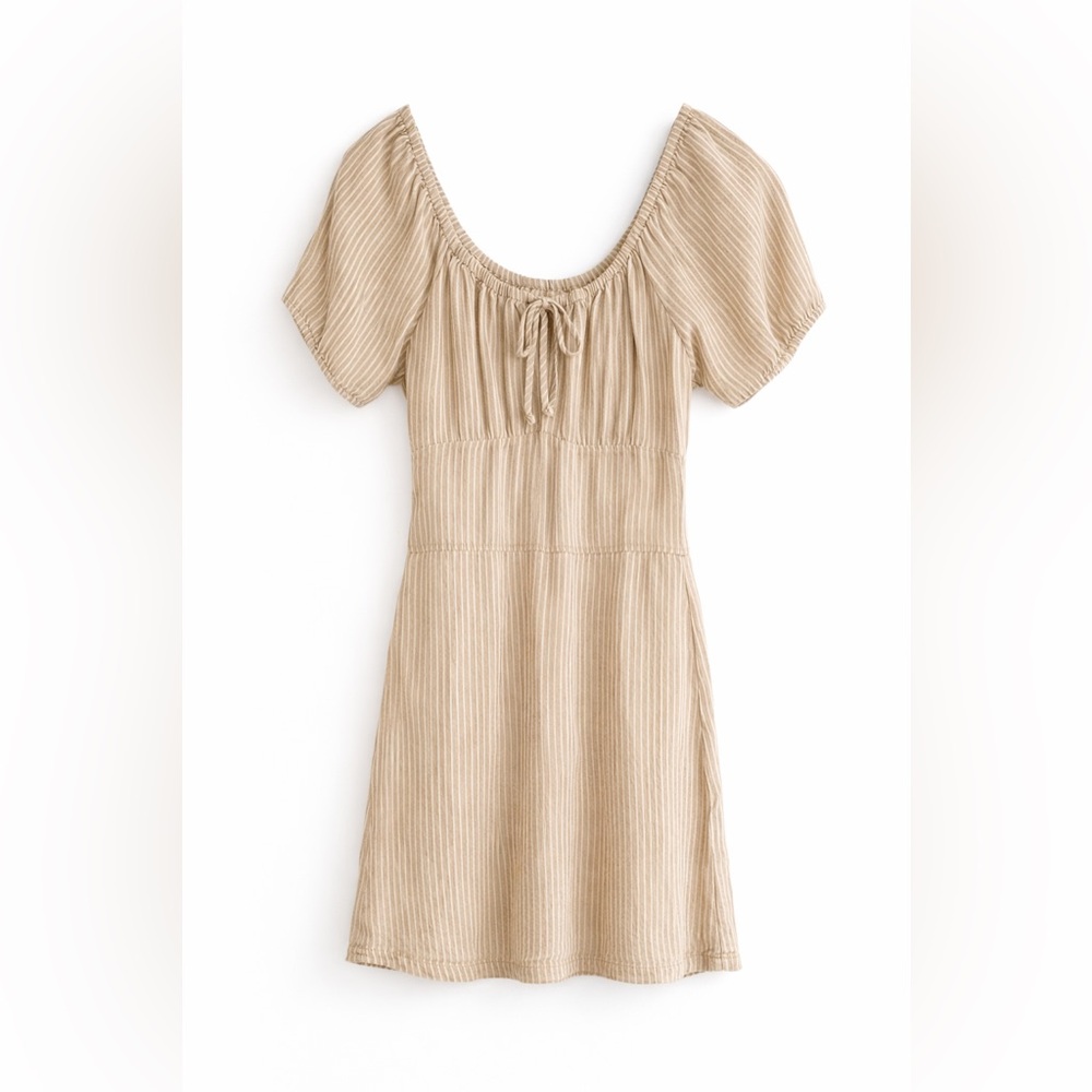 Sold - Picture 3 of 17